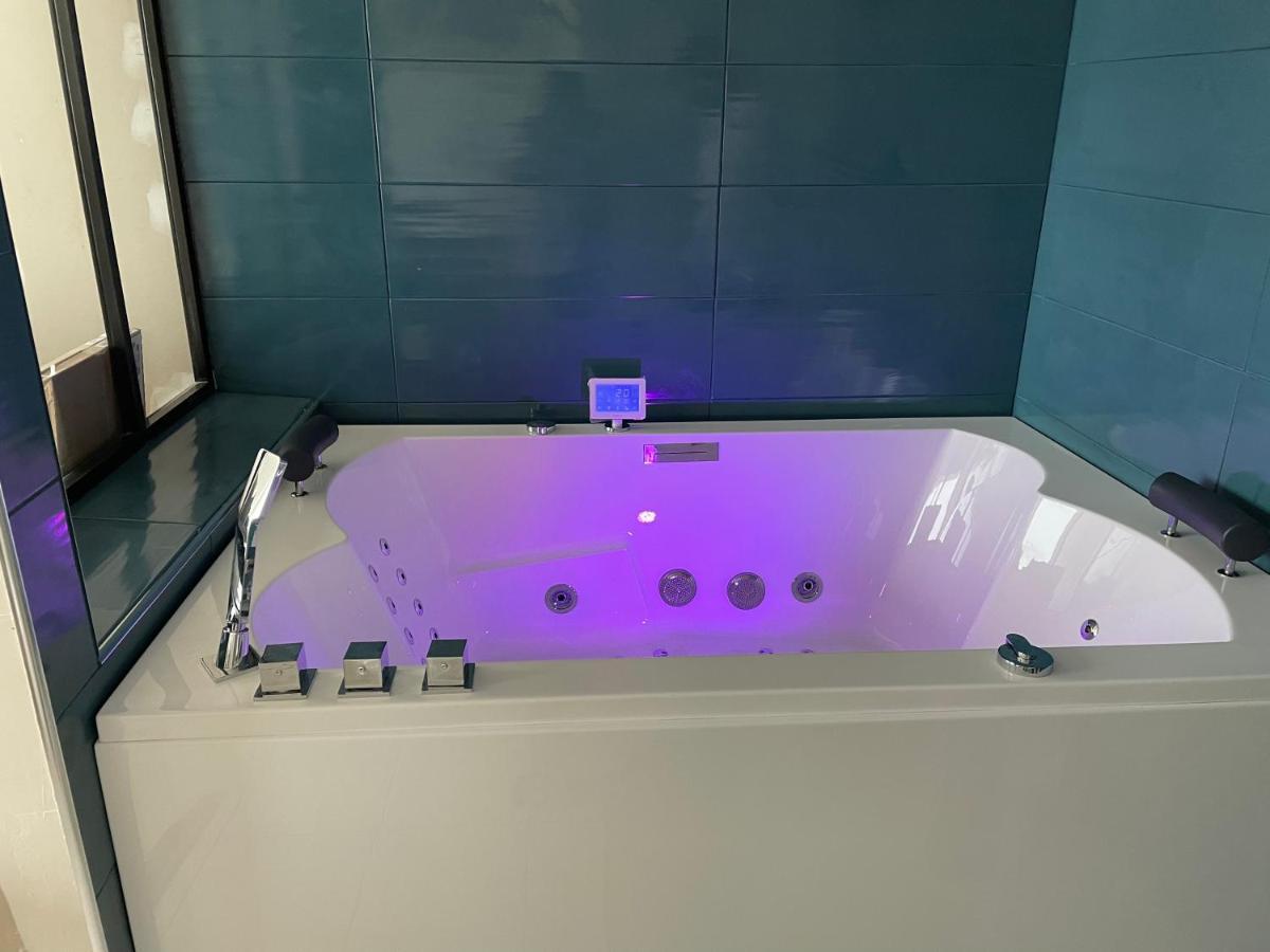 Appartement Luxe Balneotherapie Au Village Naturiste Du Cap D'Agde Exteriér fotografie
